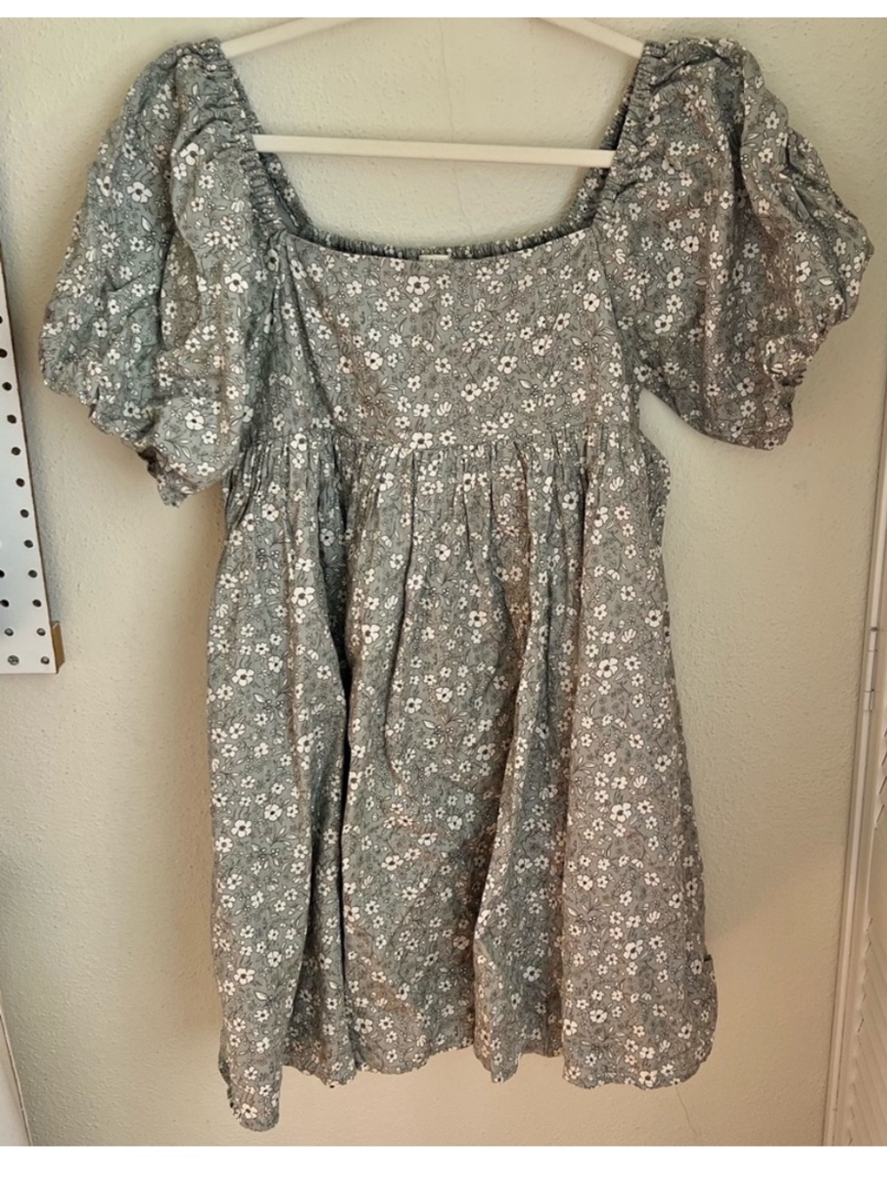 Noralee Vivian Dress Sage Babydoll size Large